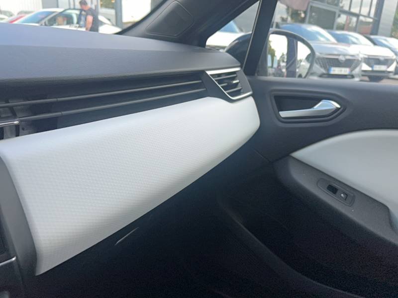 Renault Clio - Photo 38