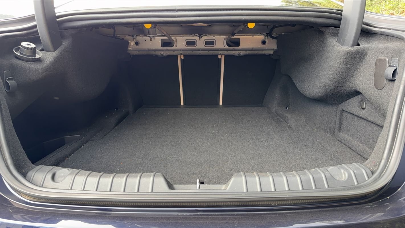 Jaguar XF - Photo 14