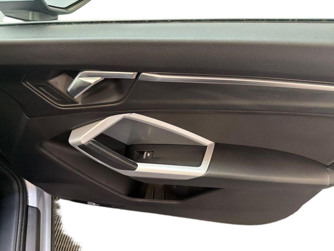 Audi Q3 Sportback - Photo 15