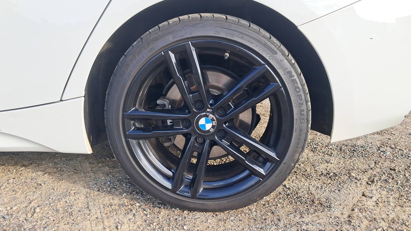 BMW Série 1 - Photo 19