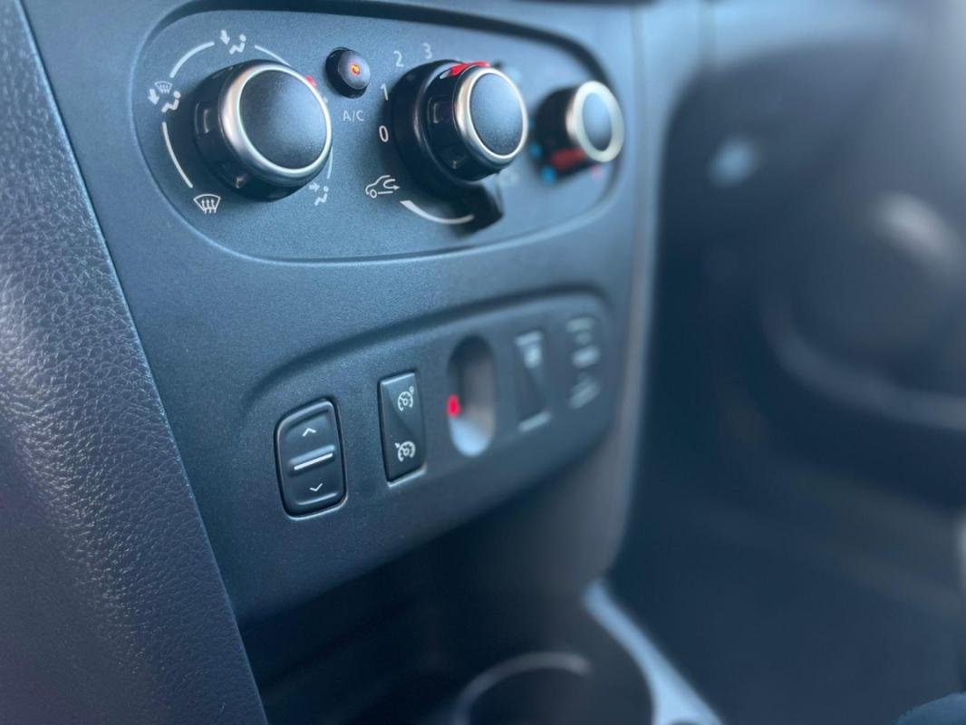 Dacia Sandero II - Photo 27