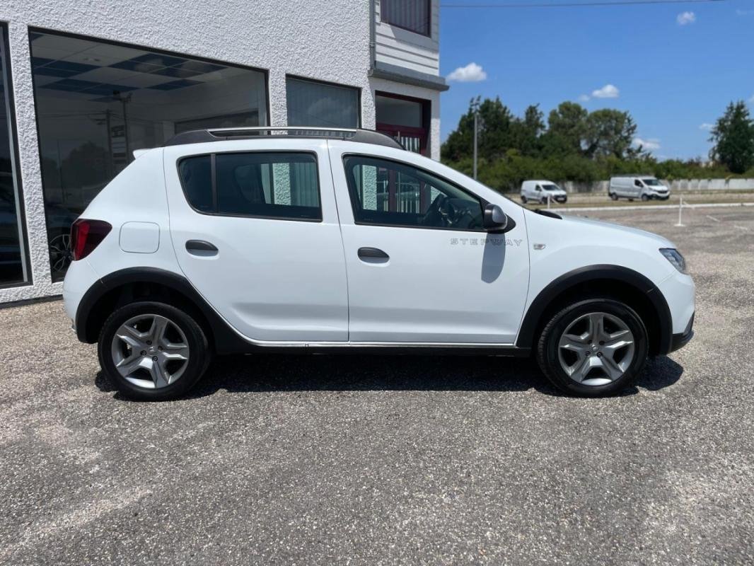 Dacia Sandero II - Photo 3