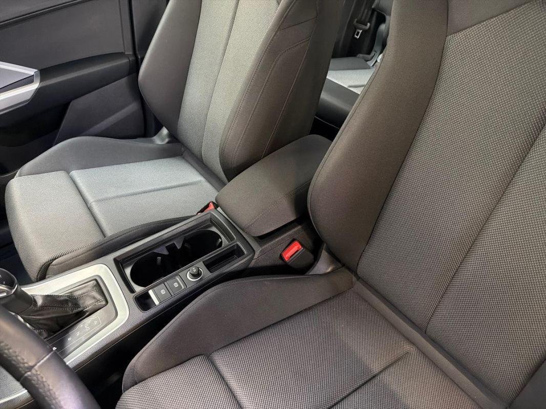 Audi Q3 Sportback - Photo 12