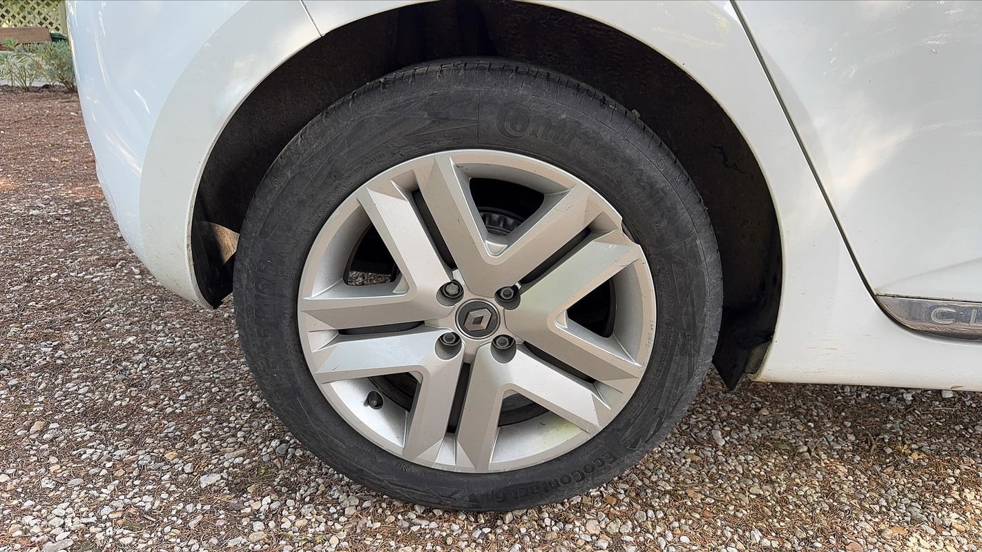 Renault Clio - Photo 16