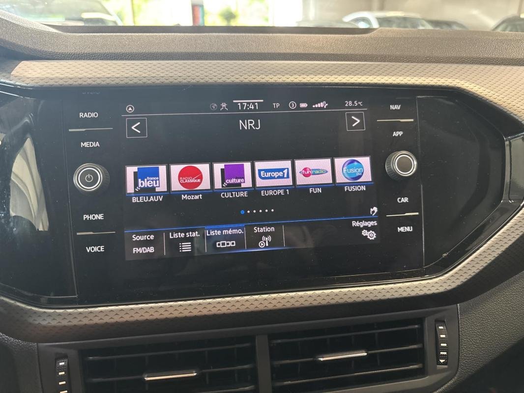 Volkswagen T-Cross - Photo 25