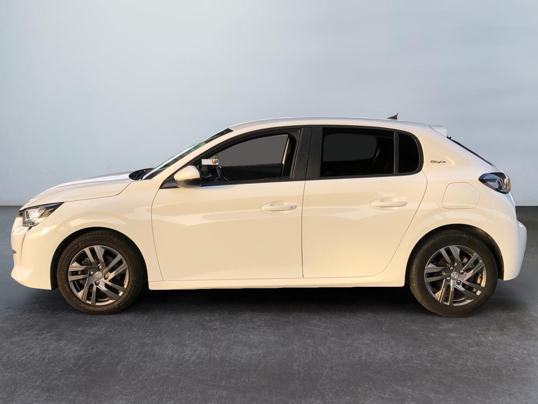 Peugeot 208 - Photo 2
