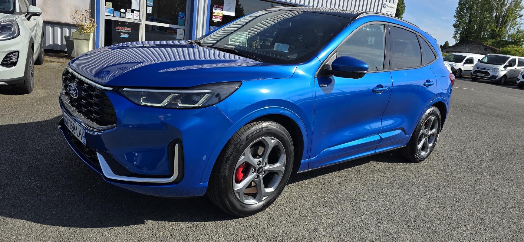Ford Kuga - Photo 1