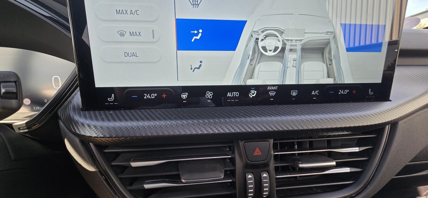 Ford Kuga - Photo 14