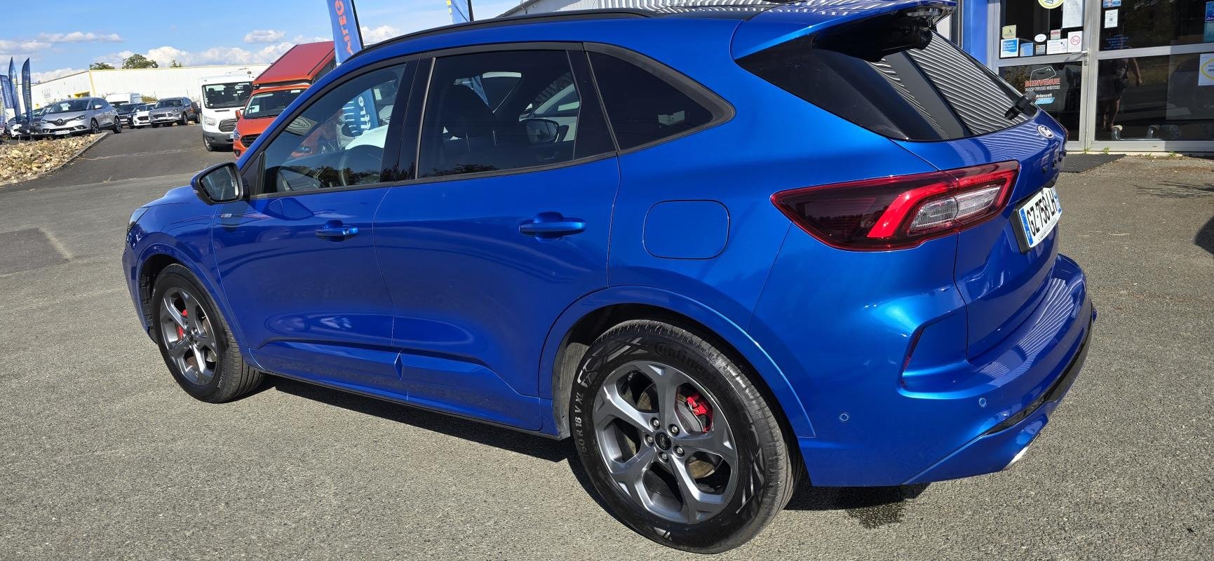 Ford Kuga - Photo 2