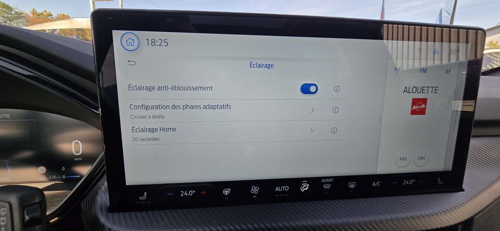 Ford Kuga - Photo 21