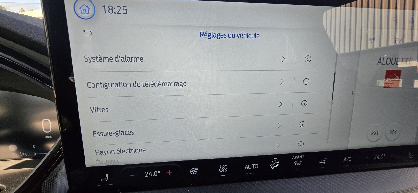 Ford Kuga - Photo 22