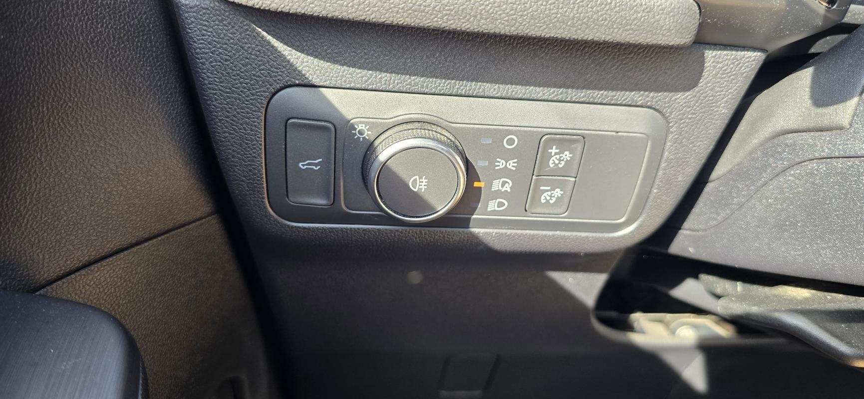 Ford Kuga - Photo 34