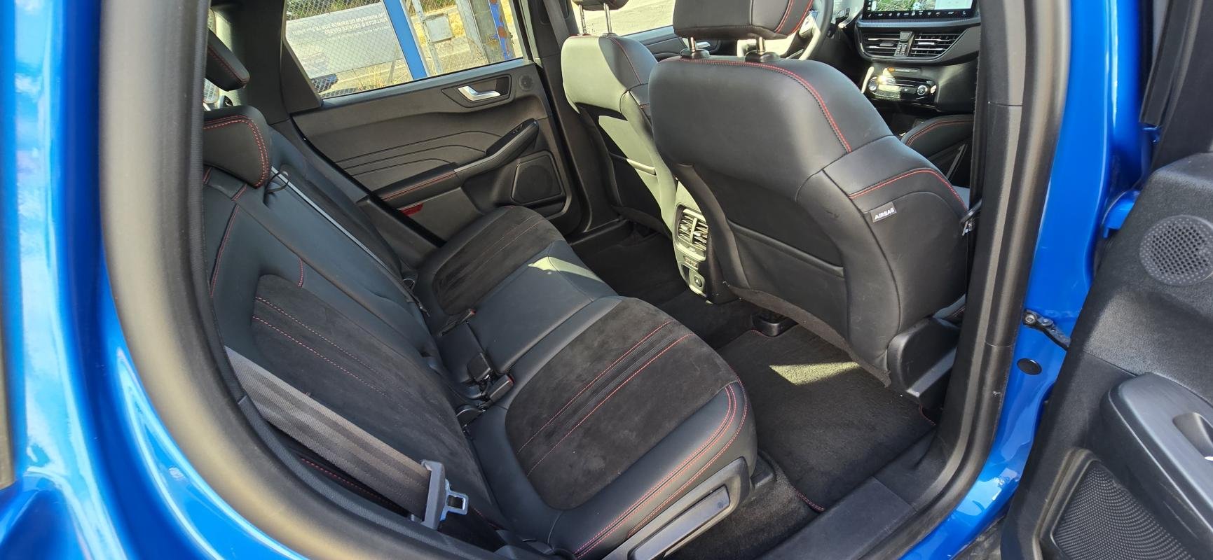 Ford Kuga - Photo 8