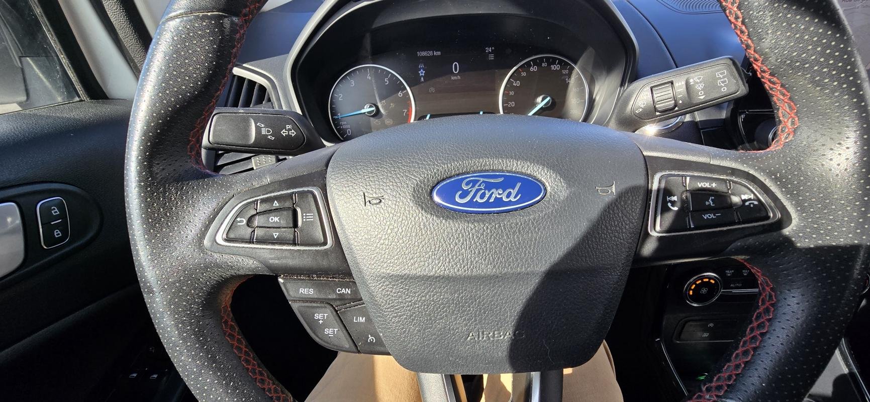 Ford EcoSport - Photo 14