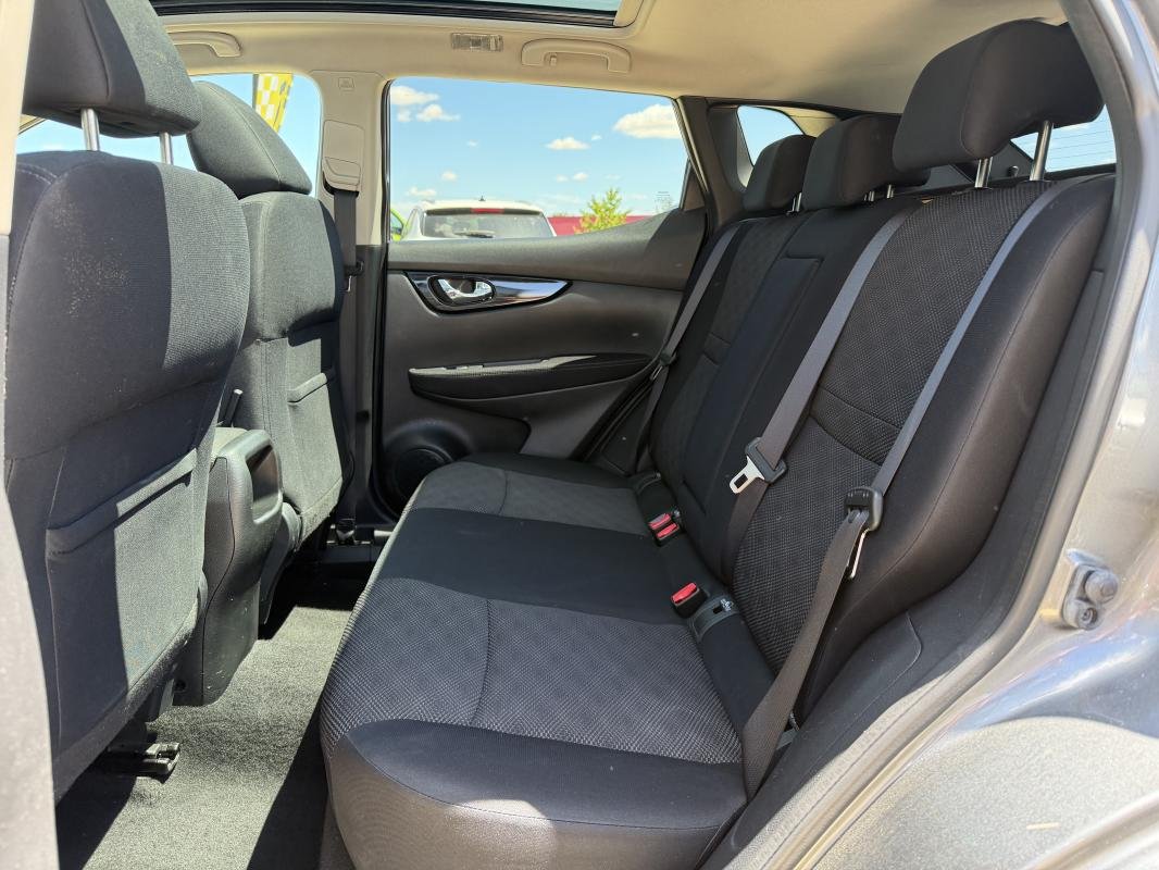 Nissan Qashqai - Photo 22