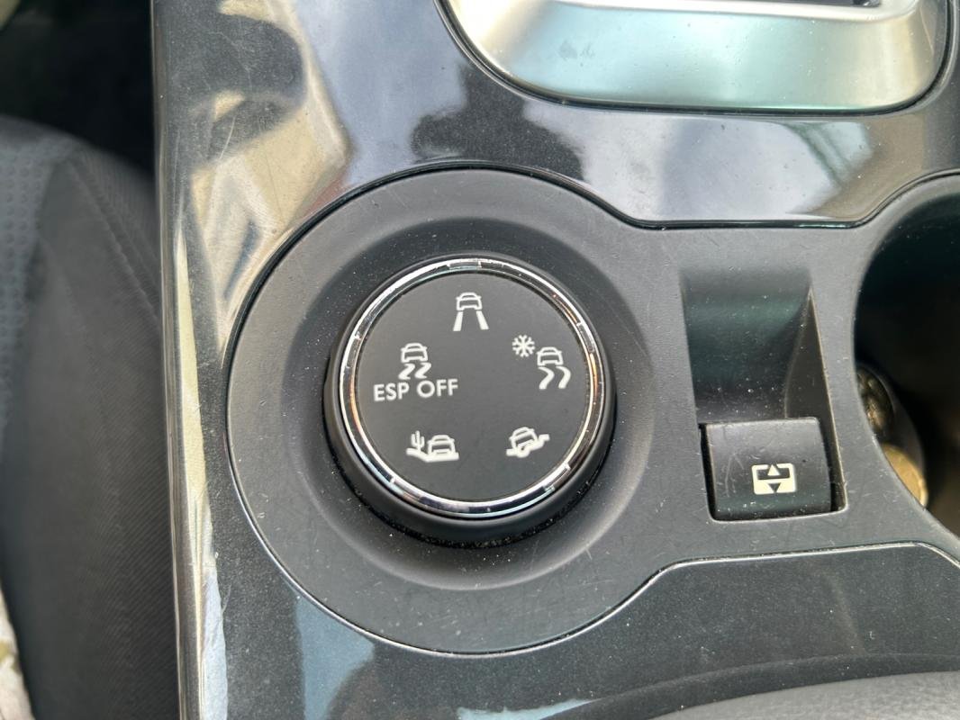 Peugeot 3008 - Photo 12