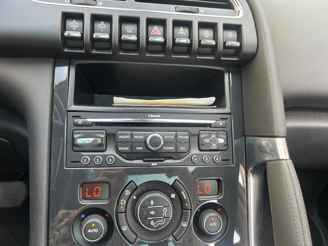 Peugeot 3008 - Photo 14