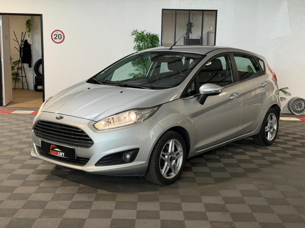 Ford Fiesta - Photo 3