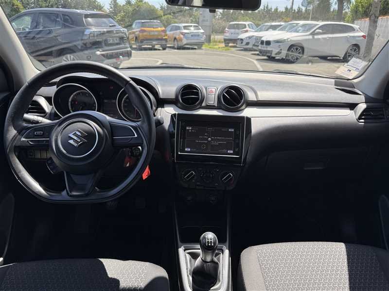Suzuki Swift - Photo 6