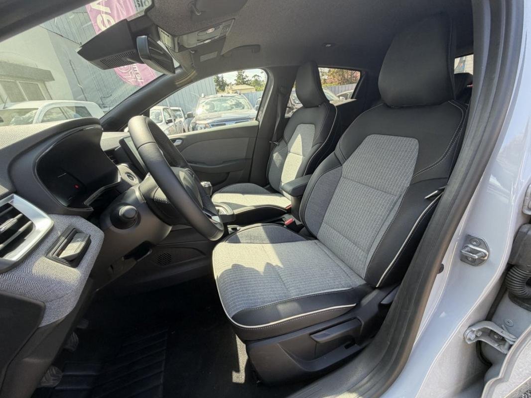 Renault Clio - Photo 19