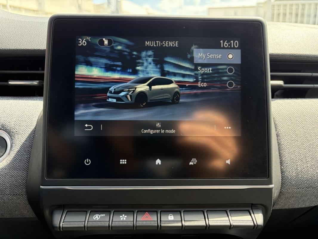 Renault Clio - Photo 32