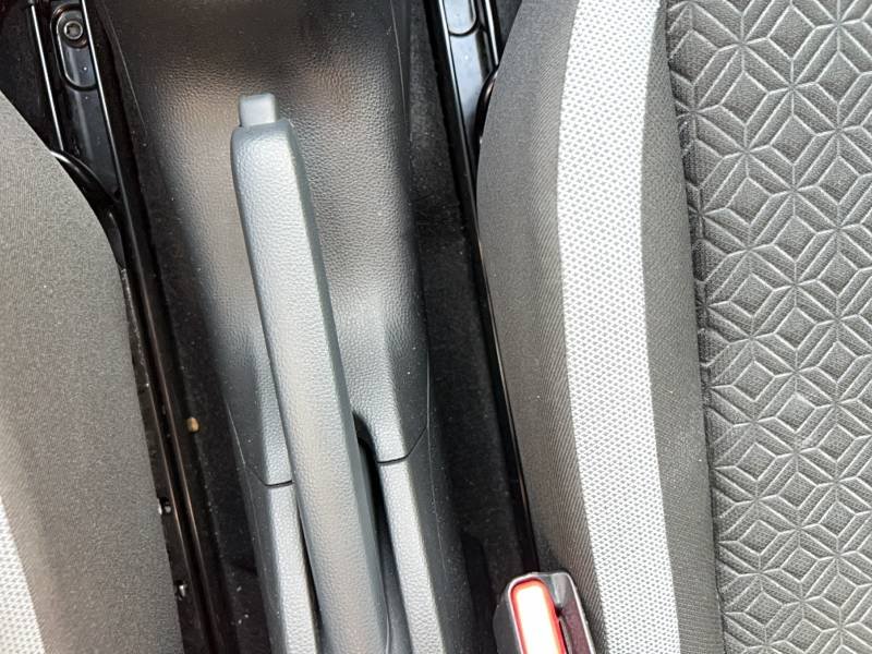 Toyota aygo x - Photo 39