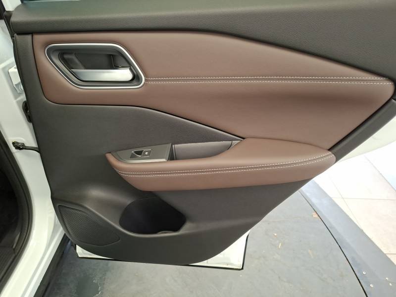 Nissan Qashqai - Photo 22