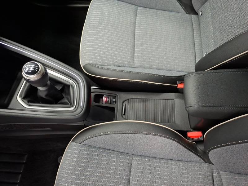 Renault Clio - Photo 22