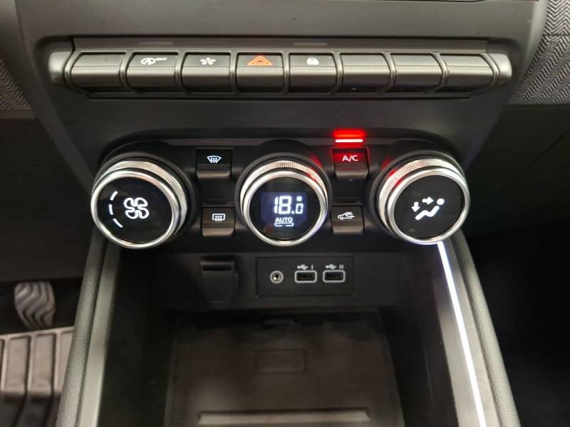 Renault Clio - Photo 27