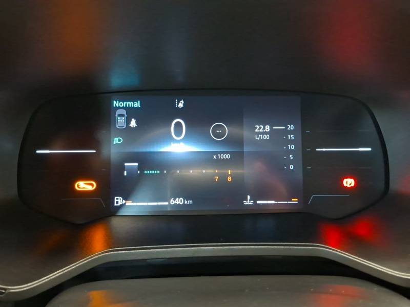 Renault Clio - Photo 23
