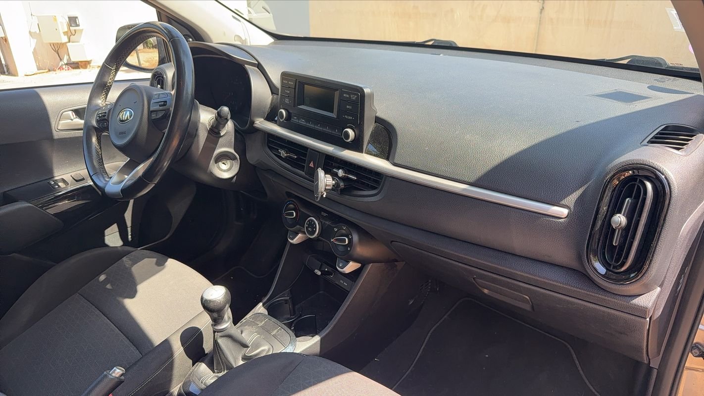 Kia Picanto - Photo 10
