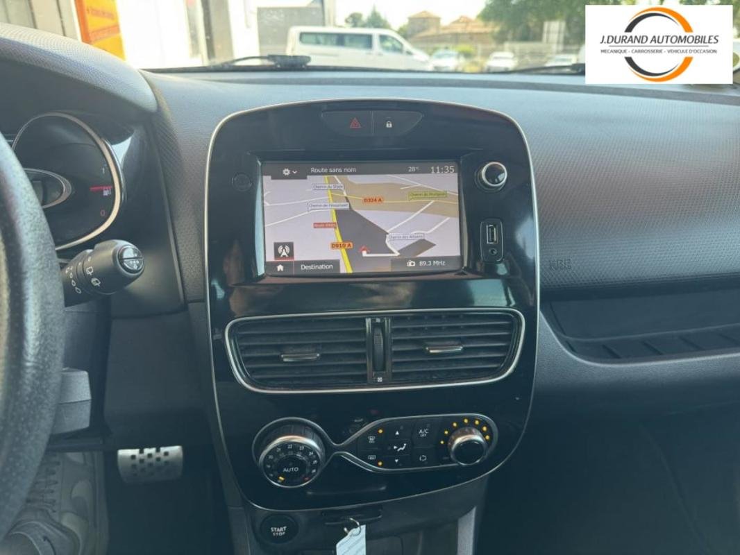 Renault Clio - Photo 12