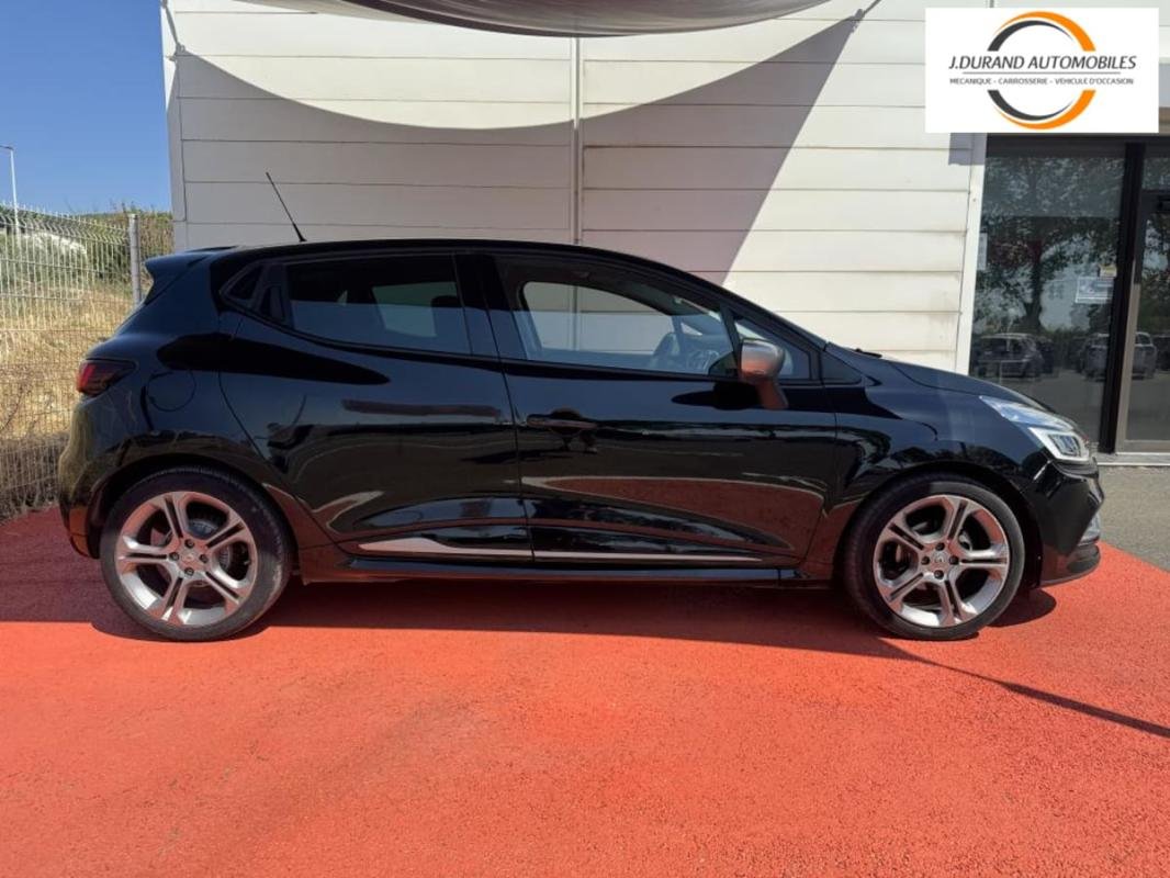 Renault Clio - Photo 4