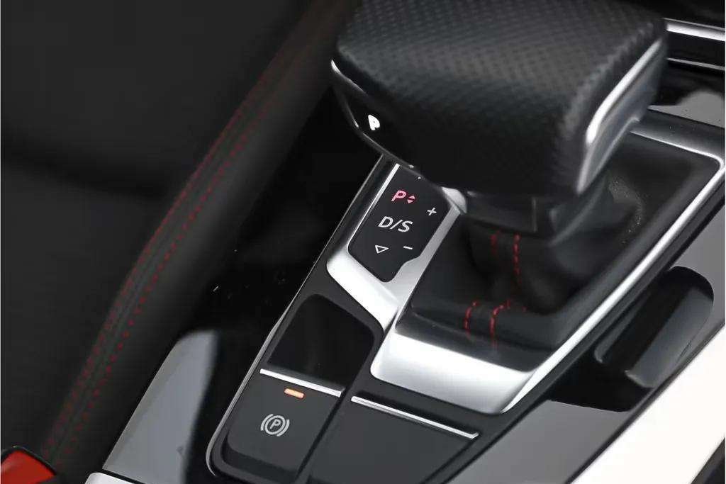 Audi Q5 - Photo 11