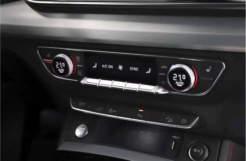 Audi Q5 - Photo 12