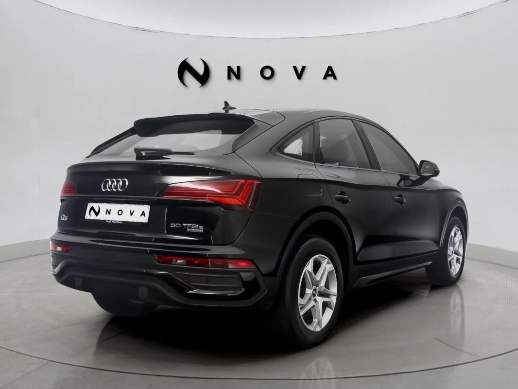 Audi Q5 - Photo 3