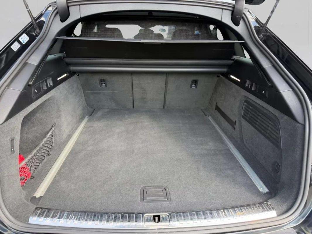Audi A6 - Photo 12