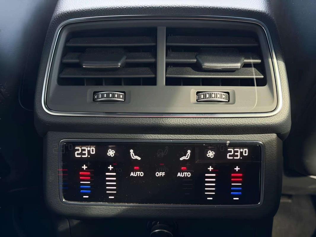 Audi A6 - Photo 15