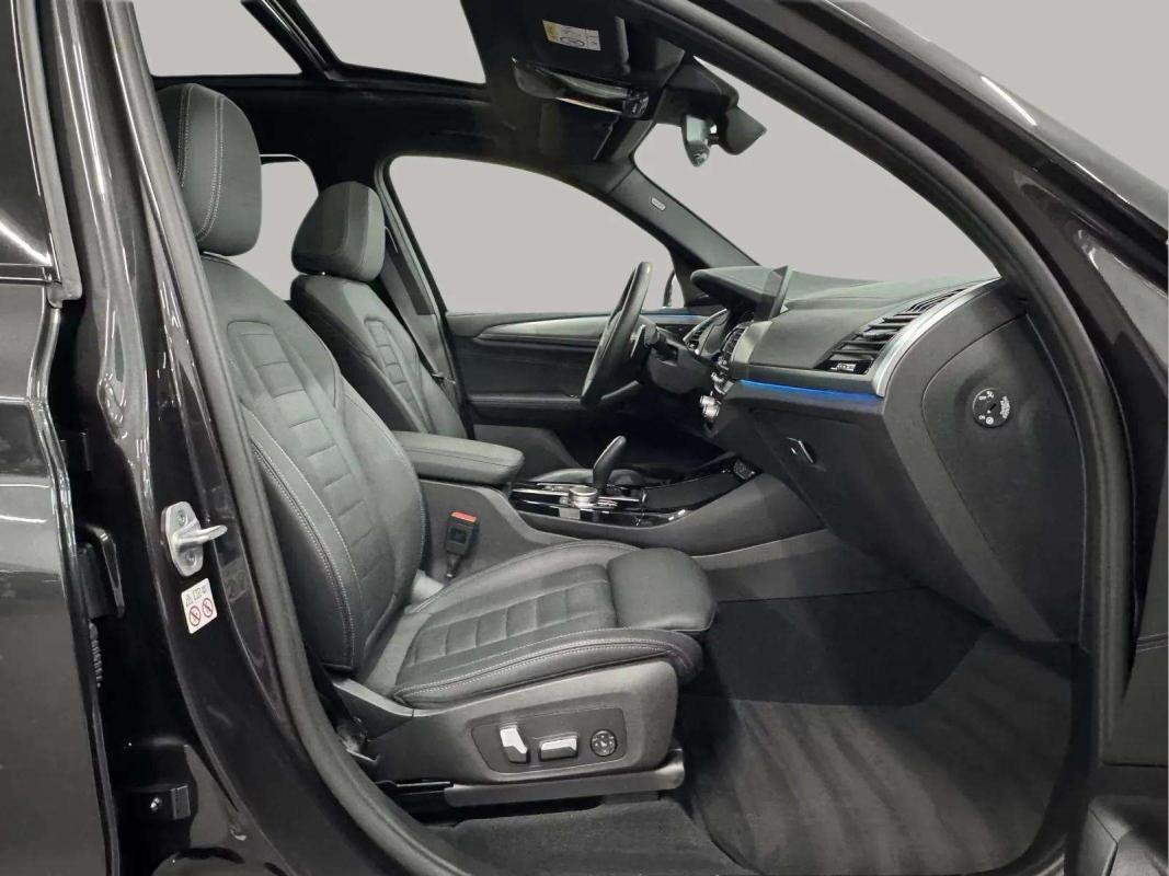 BMW X3 - Photo 10