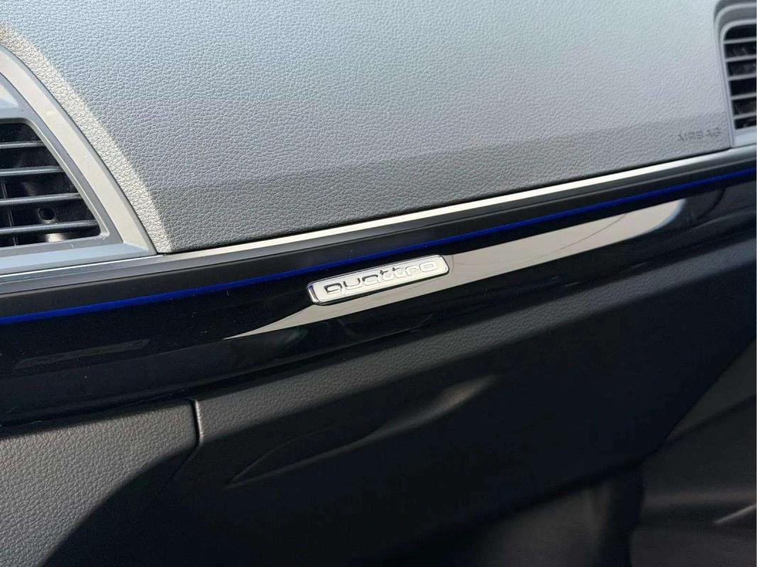 Audi SQ5 - Photo 16