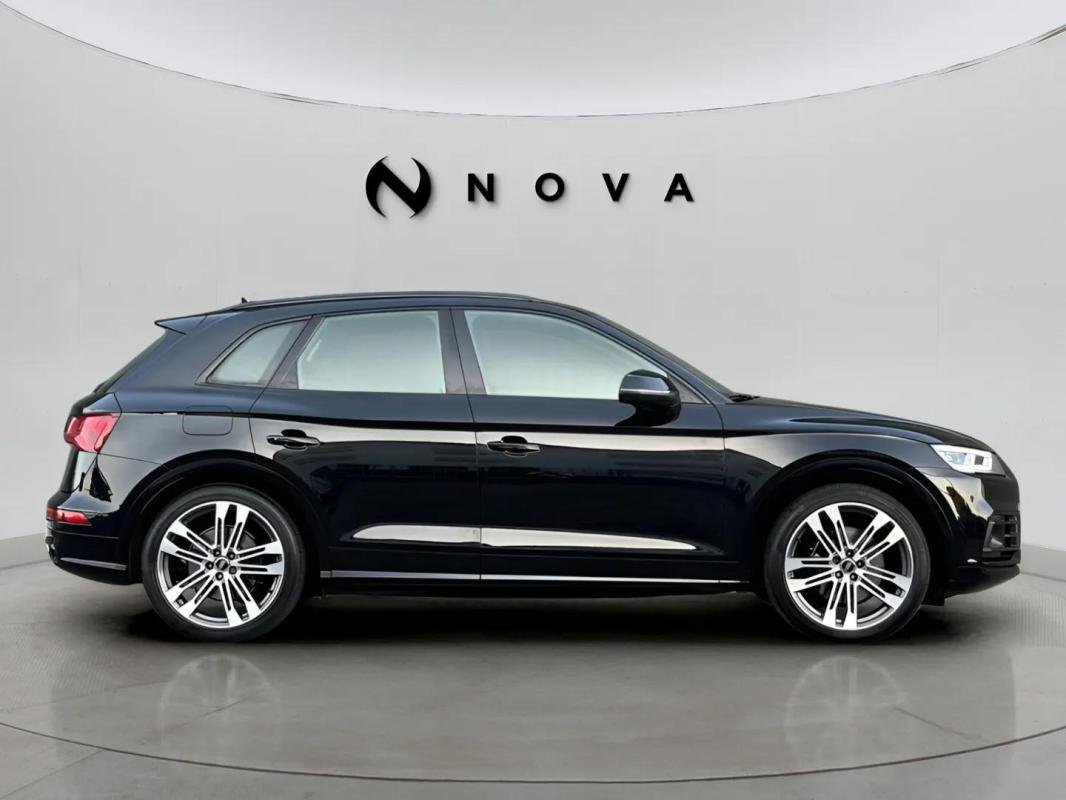 Audi SQ5 - Photo 6