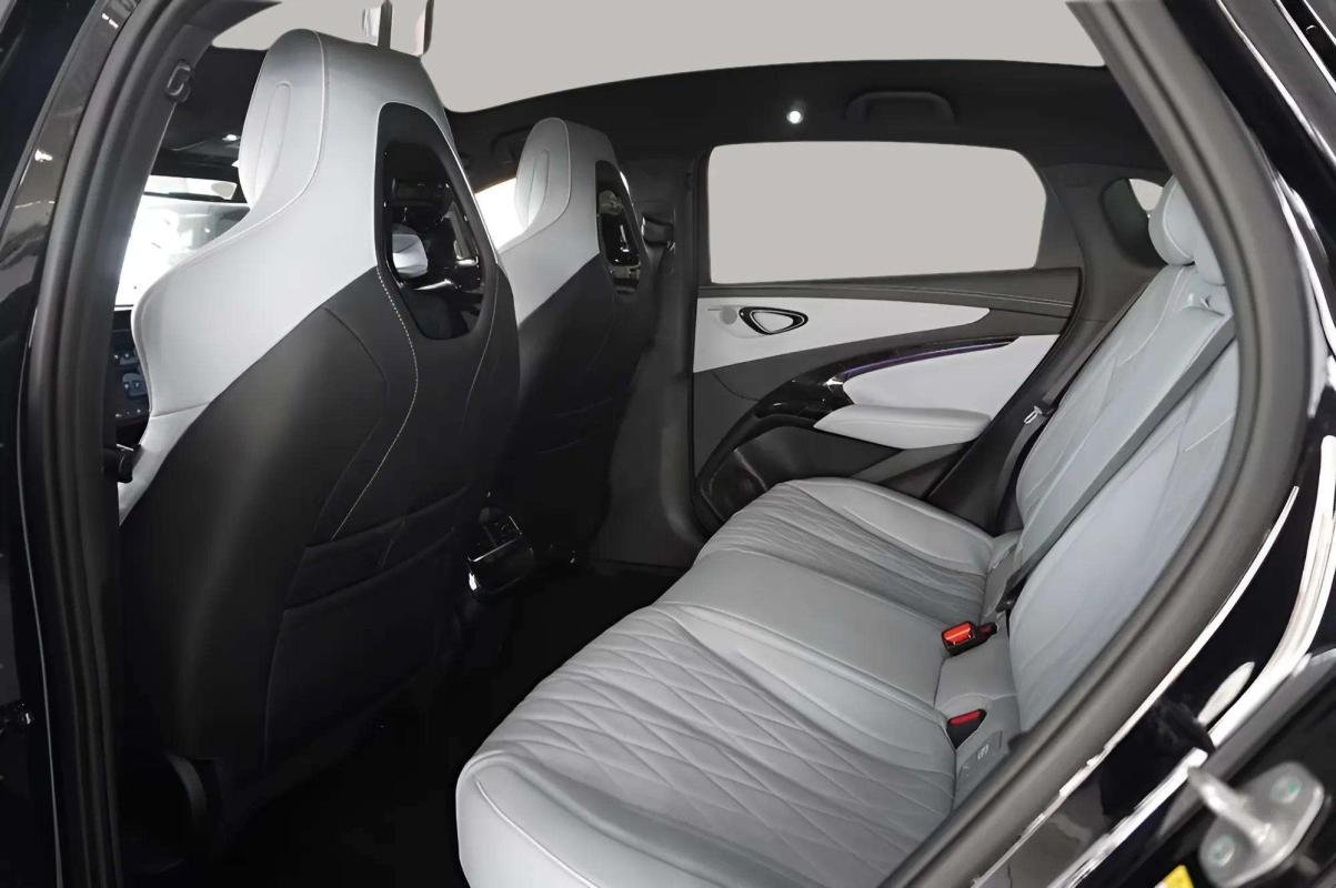 BYD Seal - Photo 12