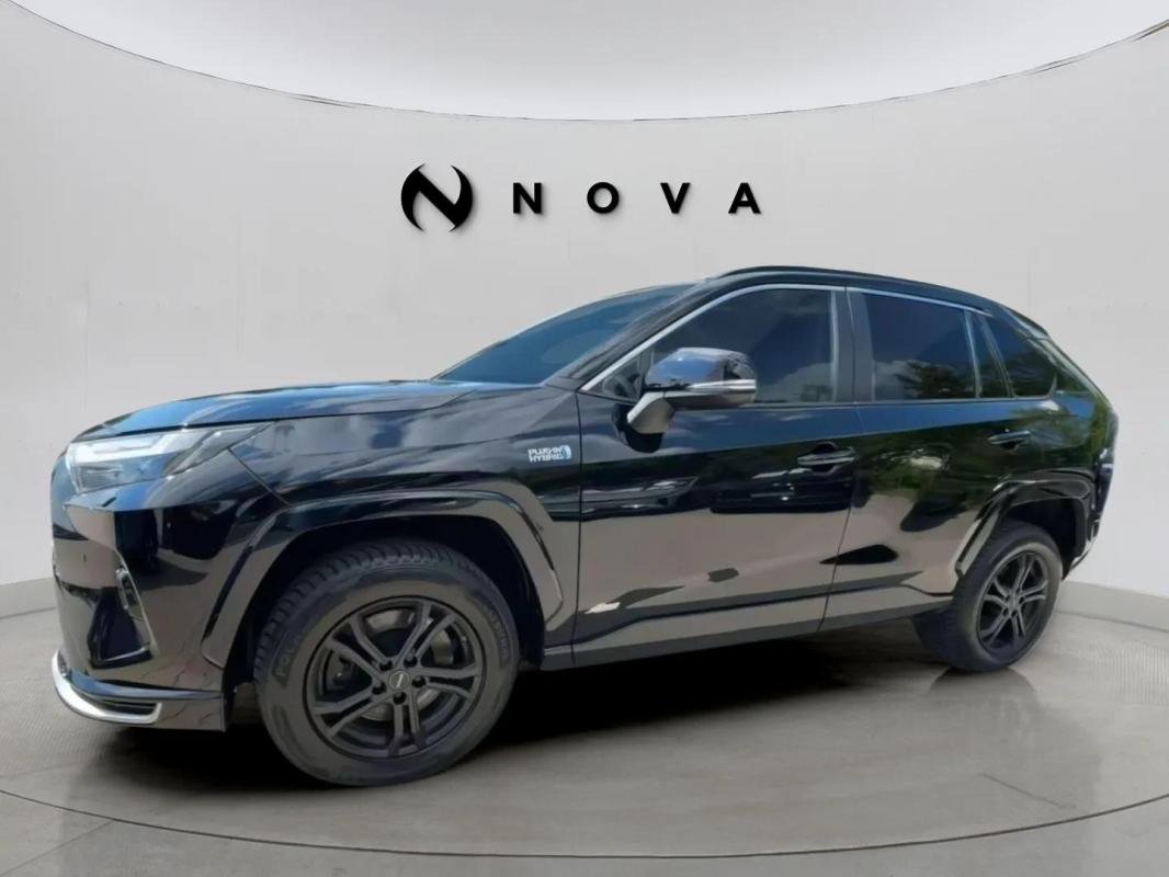 Toyota RAV4 - Photo 1