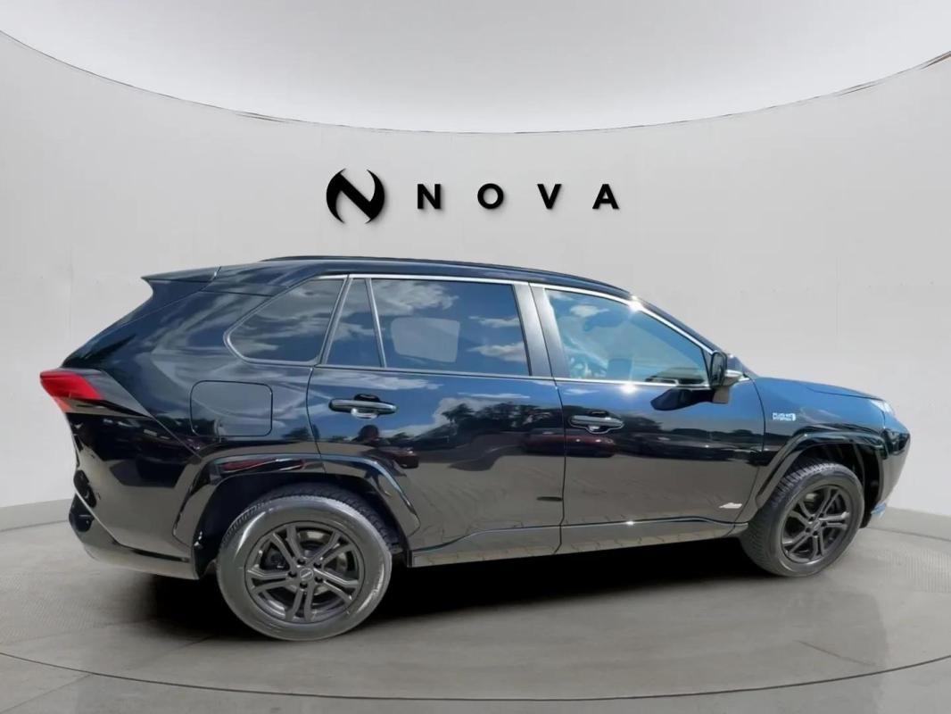 Toyota RAV4 - Photo 6