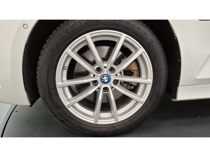 BMW Série 3 - Photo 19