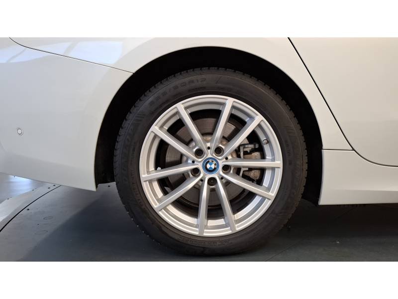 BMW Série 3 - Photo 20