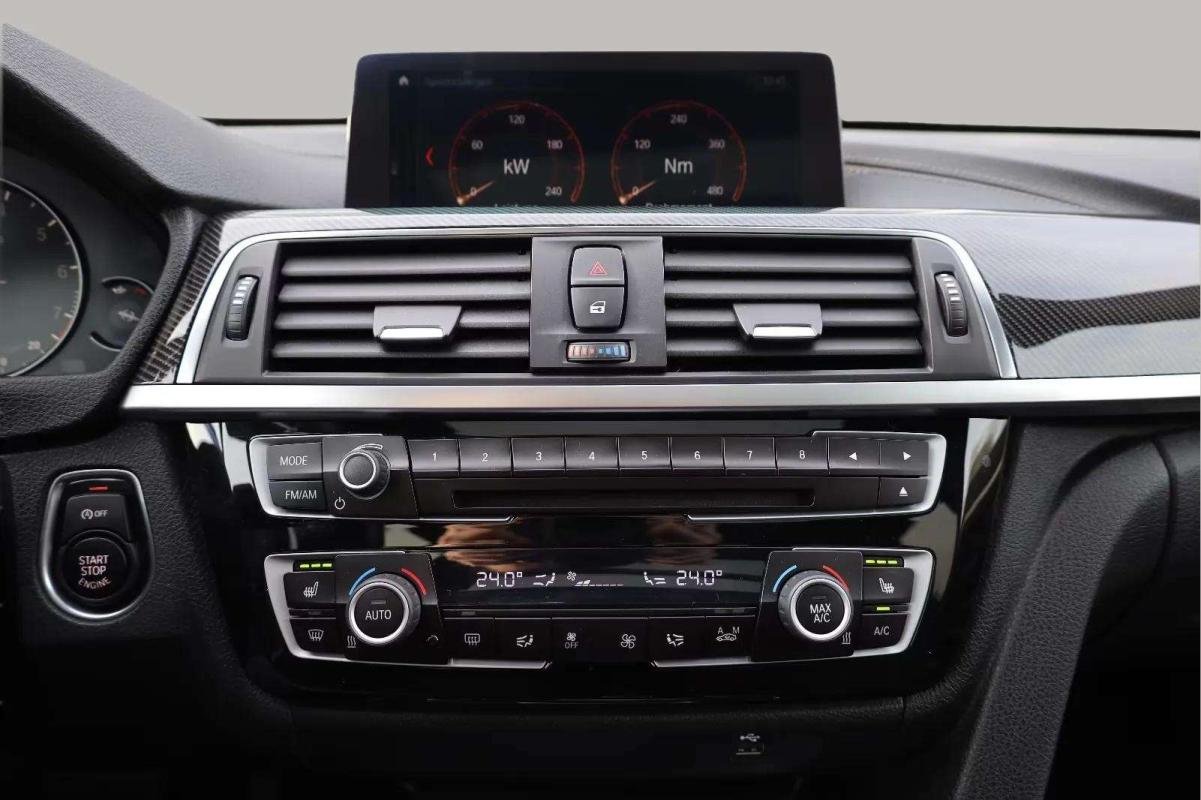 BMW 340i - Photo 5
