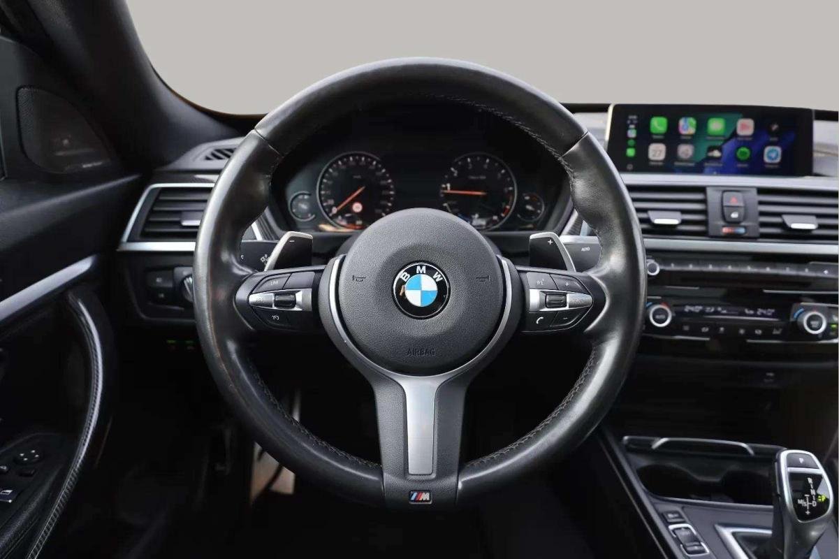BMW 340i - Photo 6