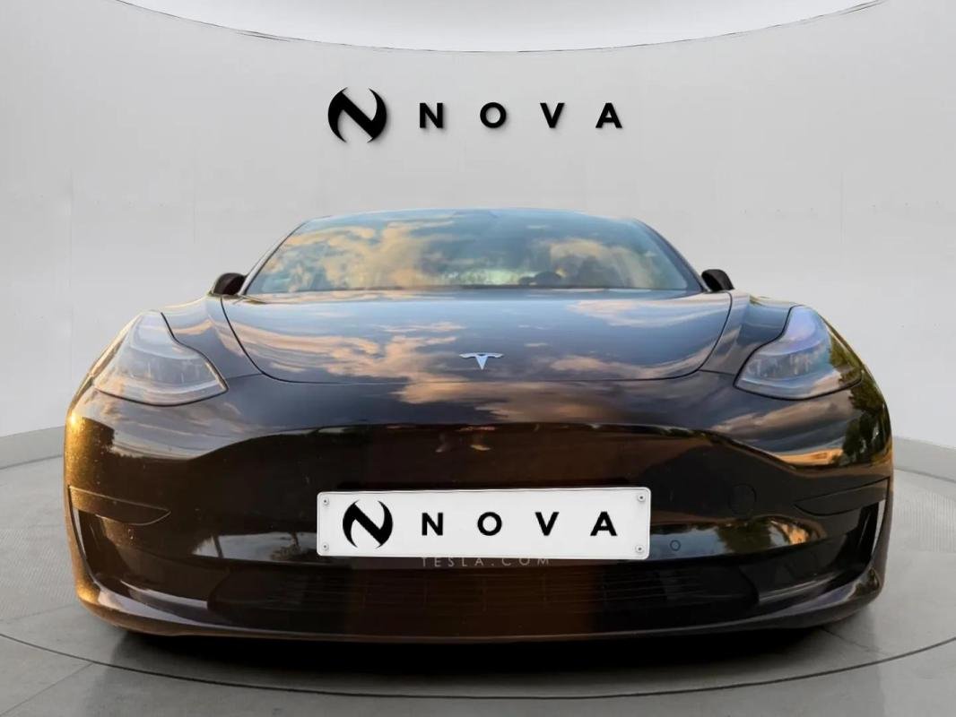 Tesla Model 3 - Photo 5