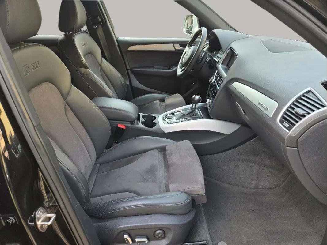 Audi SQ5 - Photo 11
